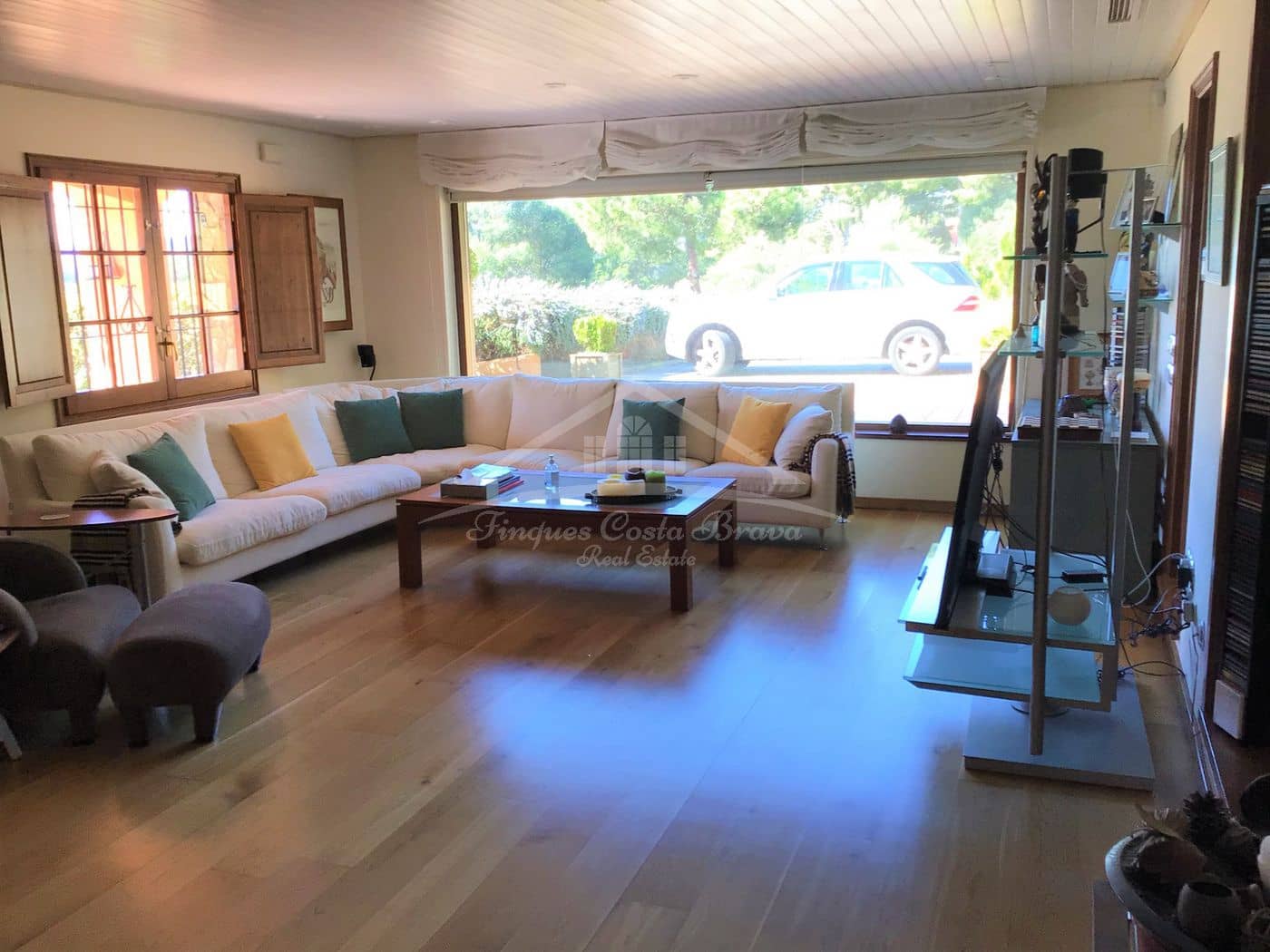 5 Zimmer Villa zu verkaufen in Tamariu mit Pool Garage - 1.200.000 € (Ref: 8585379)