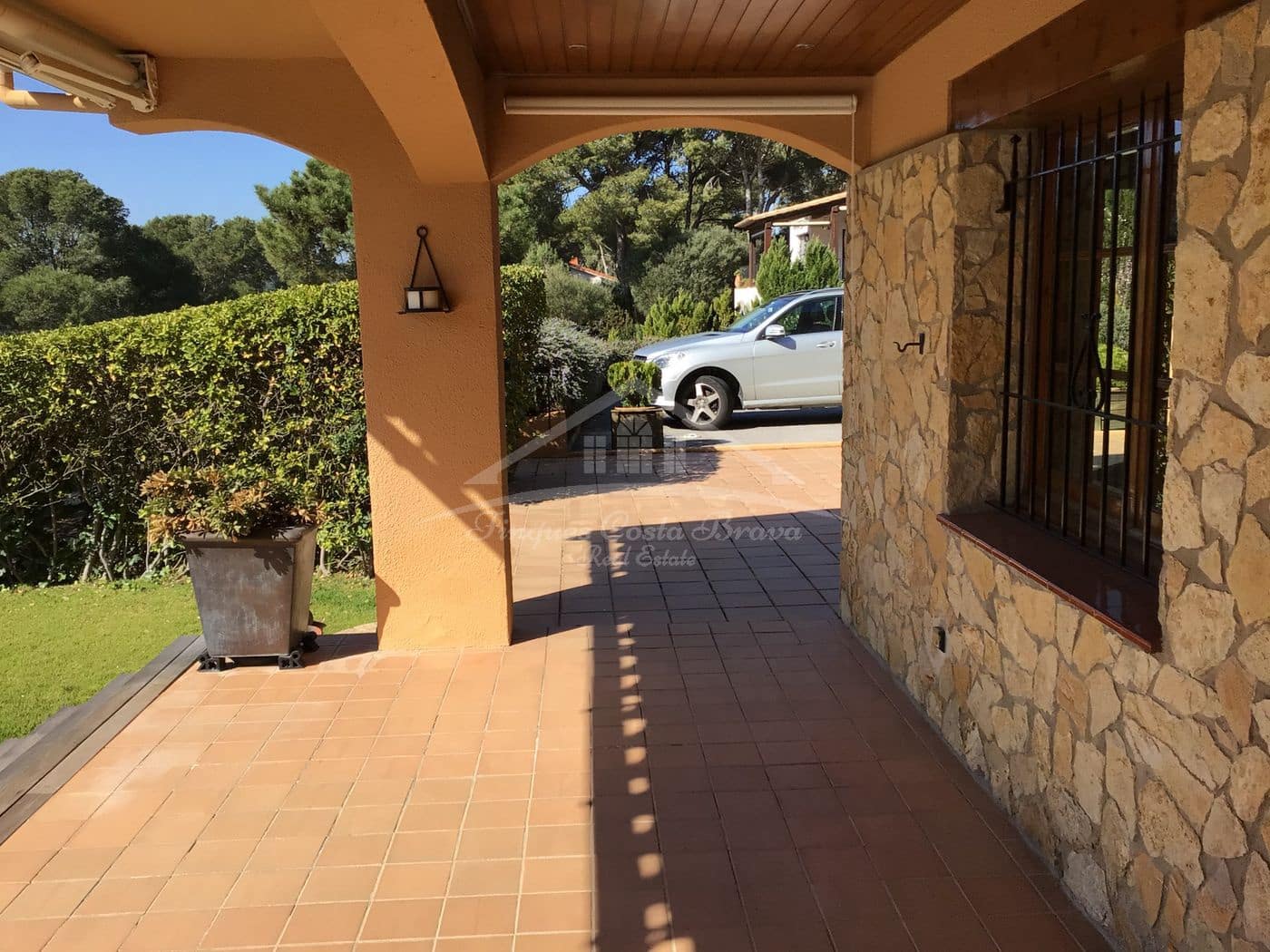 5 Zimmer Villa zu verkaufen in Tamariu mit Pool Garage - 1.200.000 € (Ref: 8585379)