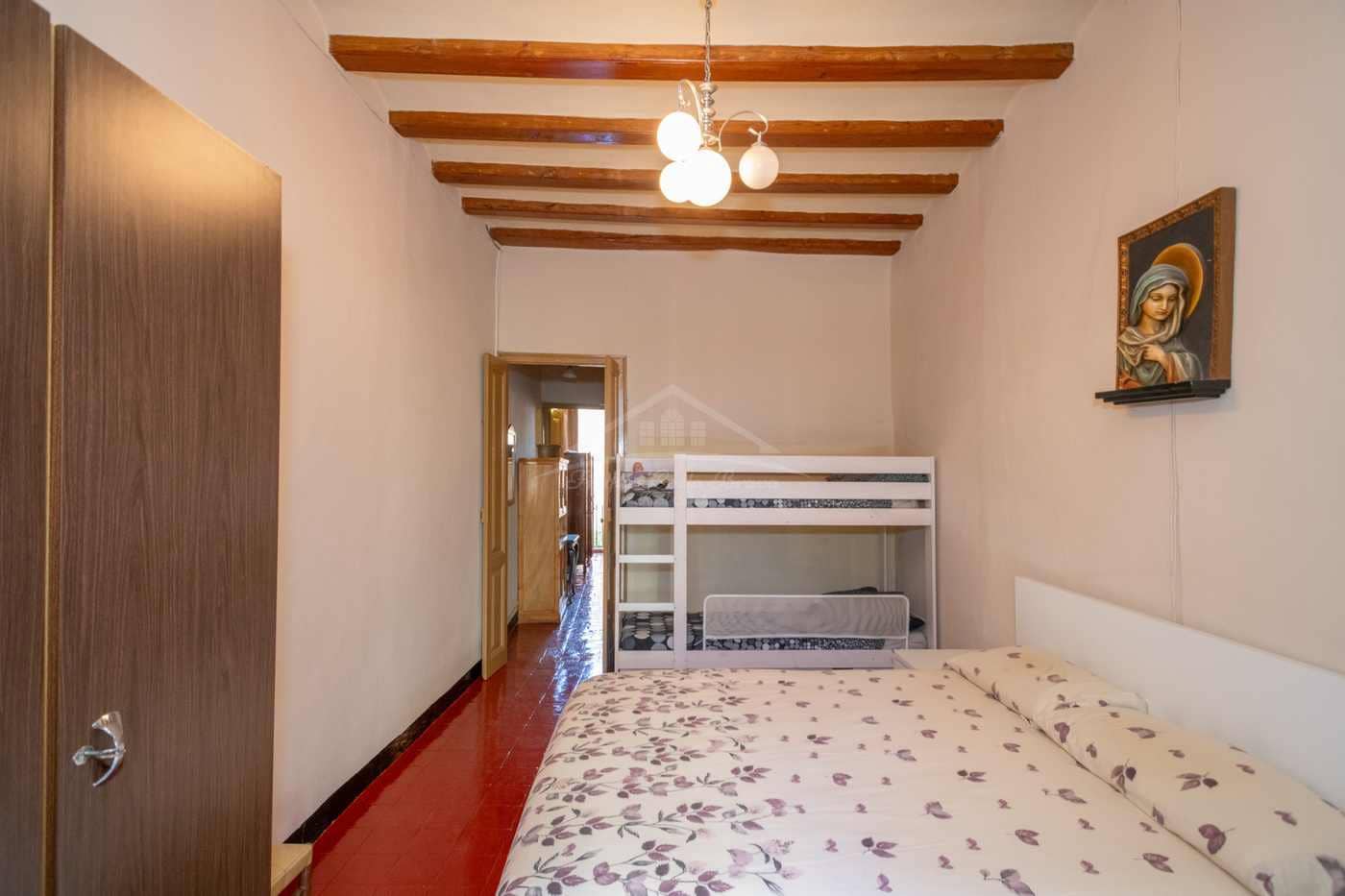 4 soveværelse Byhus til salg i Palafrugell - € 250.000 (Ref: 8585381)