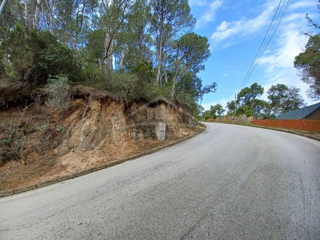 Building Plot for sale in Tamariu, Palafrugell - € 320,000 (Ref: 8585385)