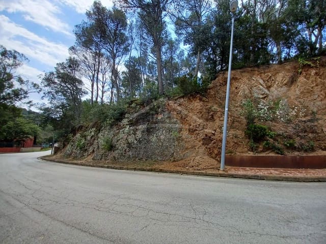 Building Plot for sale in Tamariu, Palafrugell - € 320,000 (Ref: 8585385)
