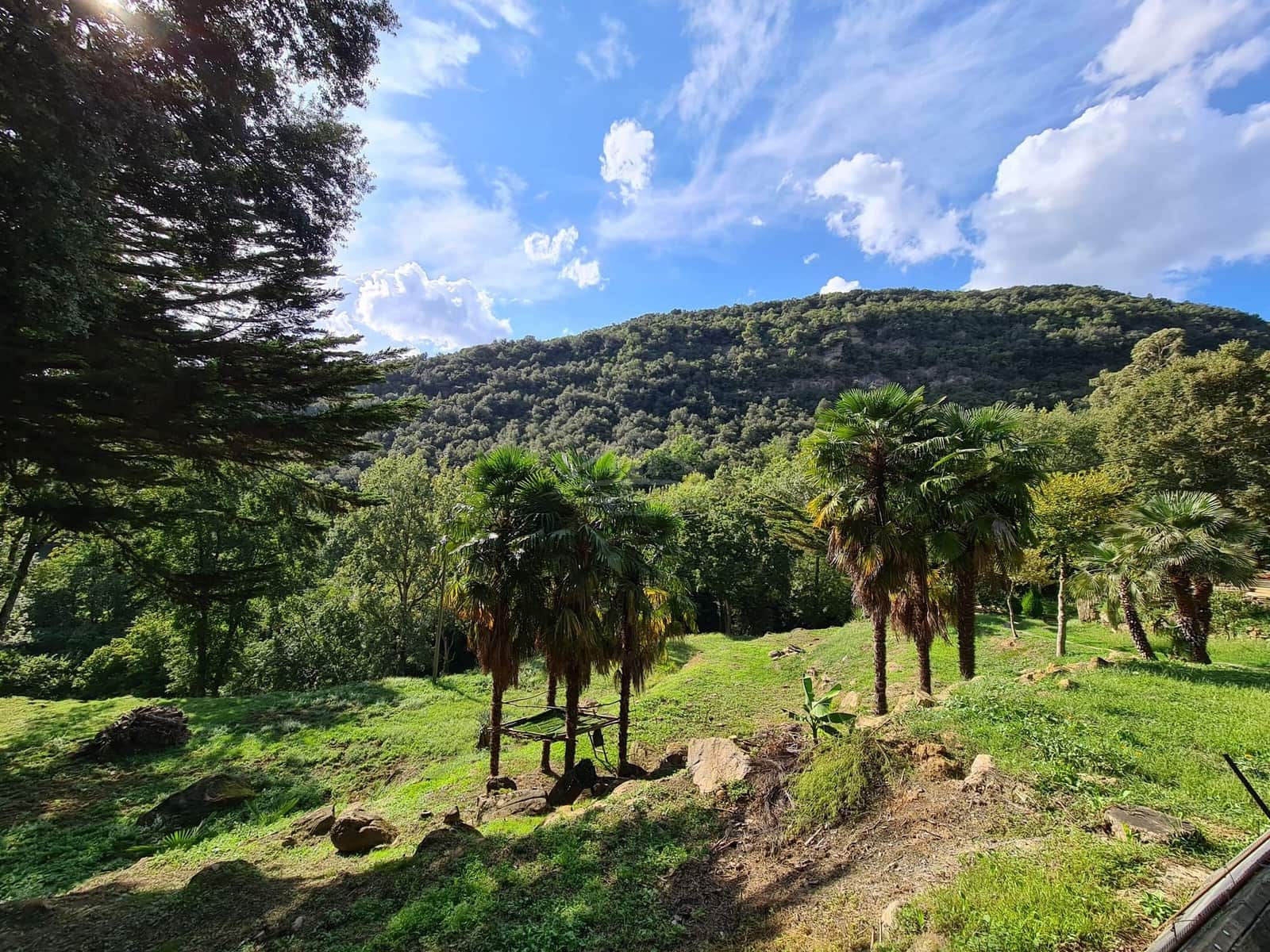 4 soveværelse Finca/Landehus til salg i Sant Aniol de Finestres med swimmingpool - € 800.000 (Ref: 8585386)