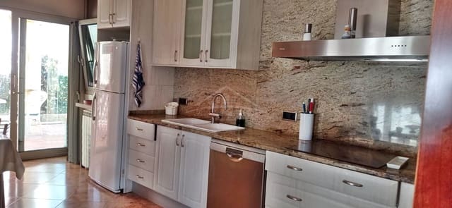 Chalet de 7 habitaciones en Platja d'Aro, Castell-Platja d'Aro en venta con piscina garaje - 1.700.000 € (Ref: 8585387)