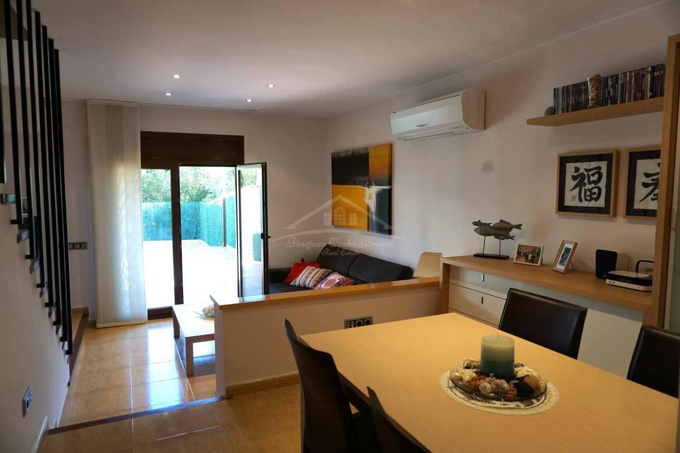 2 camera da letto Villa in vendita in L'Estartit con piscina garage - 275.000 € (Rif: 8585389)