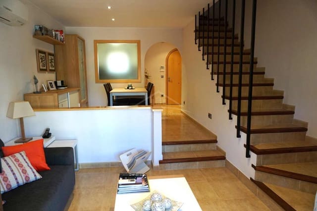 2 bedroom Villa for sale in L'Estartit, Torroella de Montgrí with pool garage - € 275,000 (Ref: 8585389)