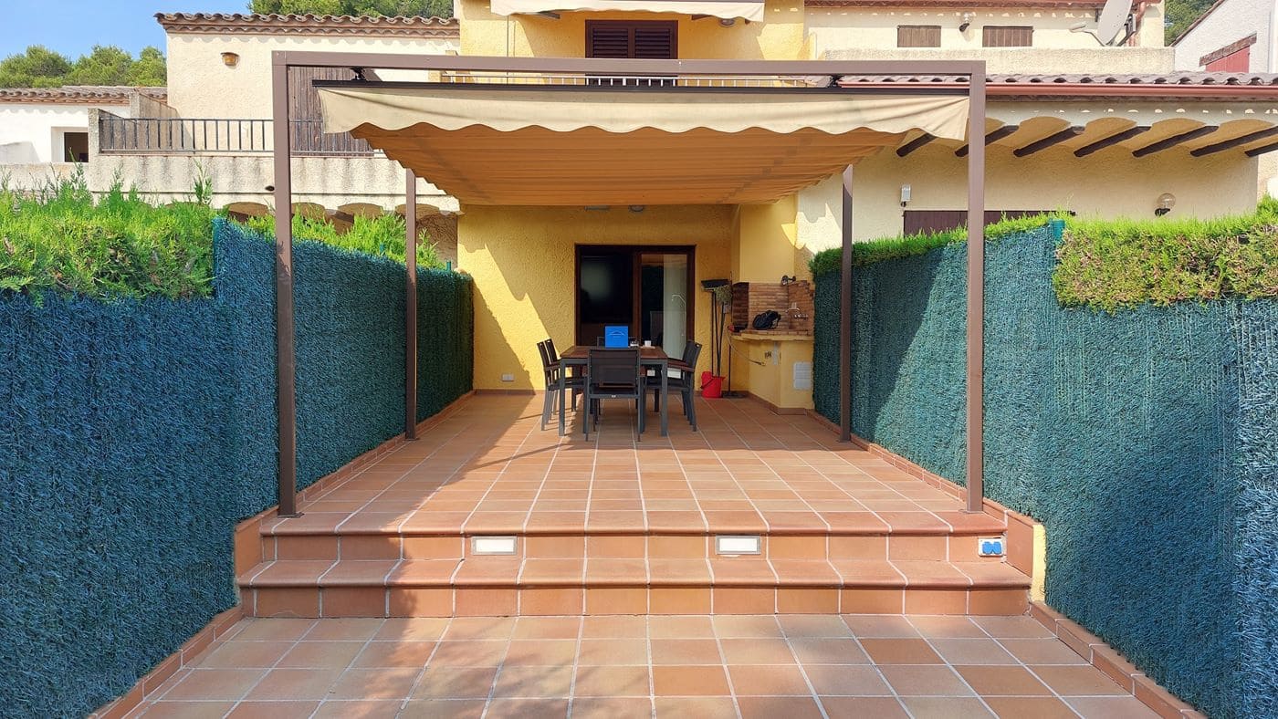 2 camera da letto Villa in vendita in L'Estartit con piscina garage - 275.000 € (Rif: 8585389)
