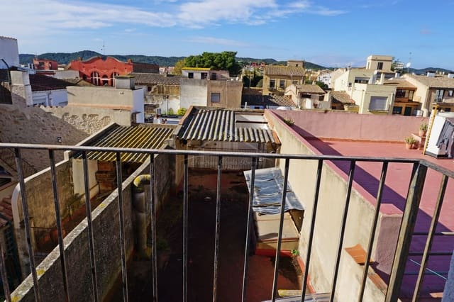 Byhus til salg i Palafrugell - € 475.000 (Ref: 8585390)