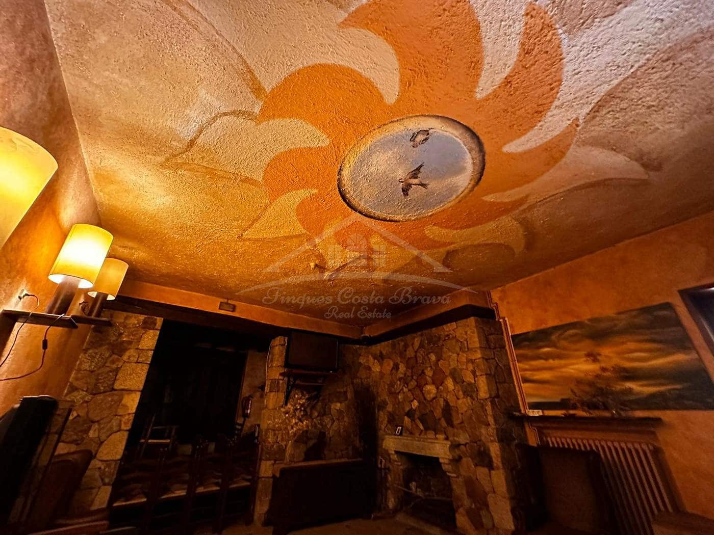 24 soveværelse Hotel til salg i Darnius - € 3.300.000 (Ref: 8585392)