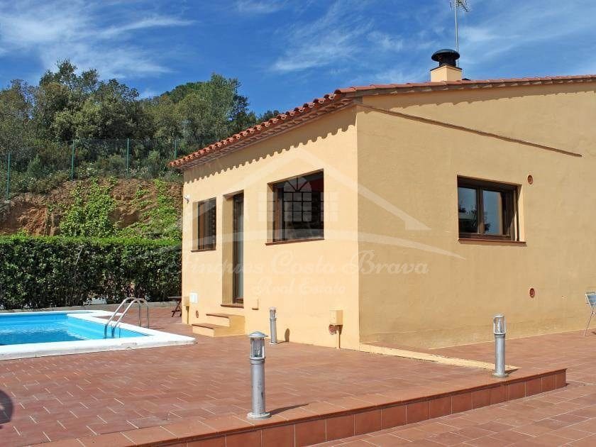 3 soverom Villa til salgs i Begur med svømmebasseng garasje - € 580 000 (Ref: 8585396)