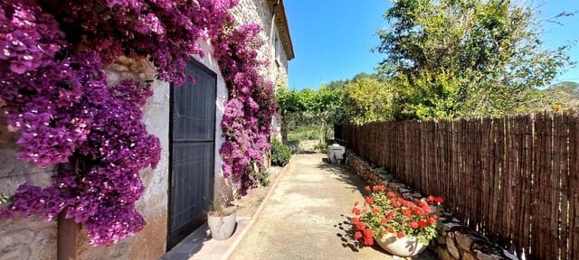 6 bedroom Finca/Country House for sale in Begur - € 1,650,000 (Ref: 8586800)