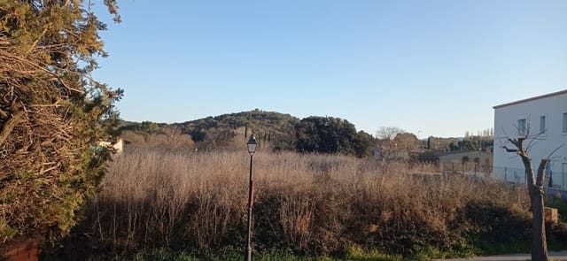 Bouwgrond te koop in Monells, Cruïlles Monells i Sant Sadurní de I'Heura - € 440.000 (Ref: 8586801)