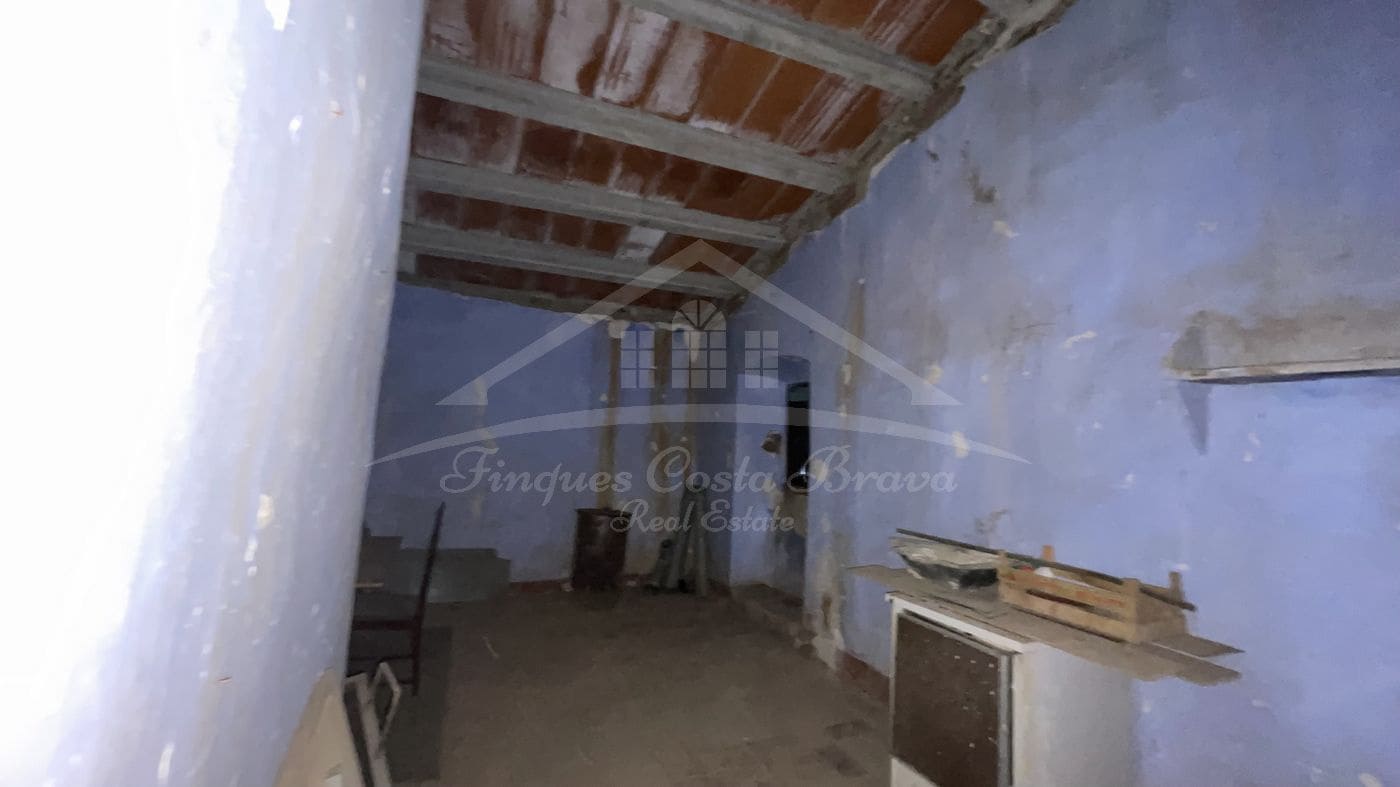 Finka/Dom wiejski na sprzedaż w Llanca - 595 000 € (Ref: 8586803)