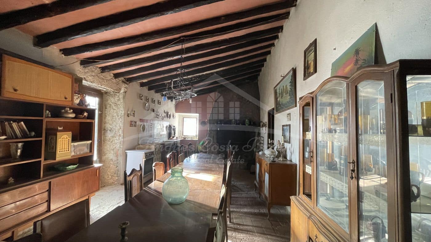 Finka/Dom wiejski na sprzedaż w Llanca - 595 000 € (Ref: 8586803)