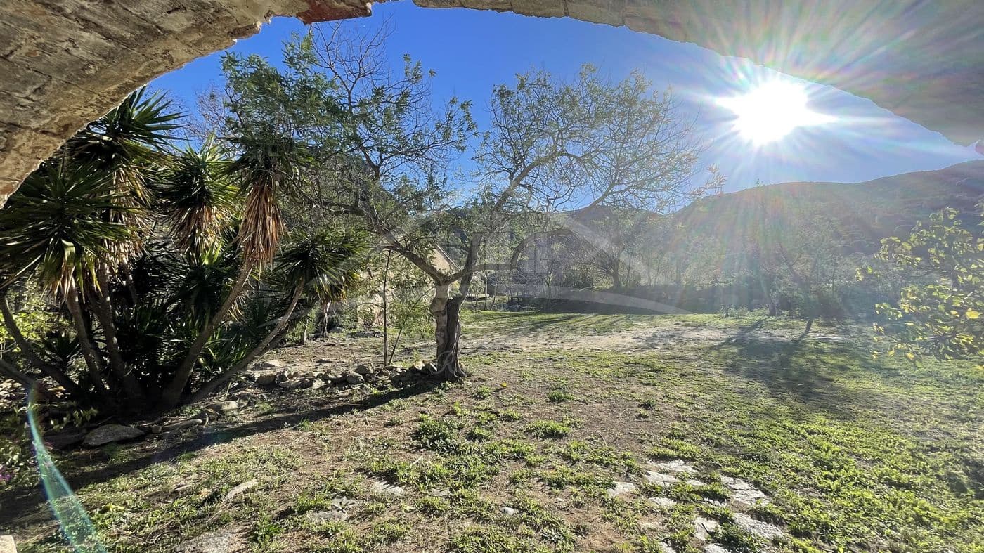 Finka/Dom wiejski na sprzedaż w Llanca - 595 000 € (Ref: 8586803)