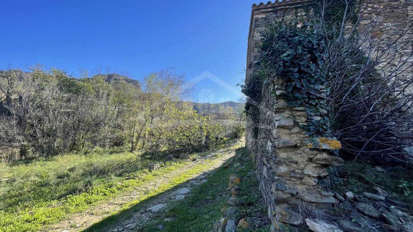 Finka/Dom wiejski na sprzedaż w Llanca - 595 000 € (Ref: 8586803)