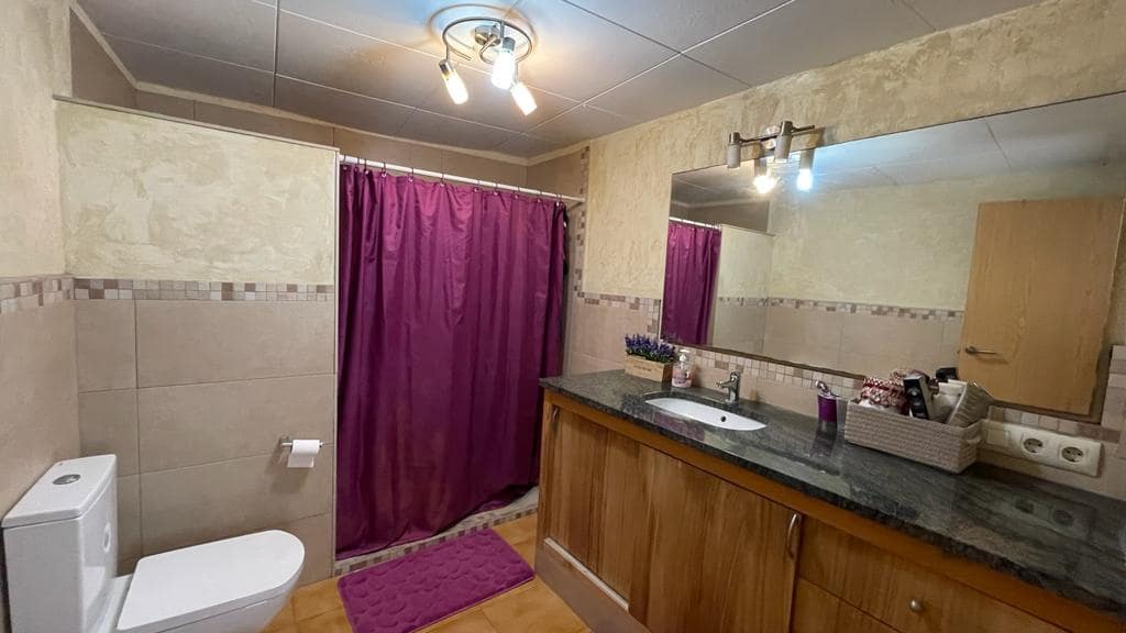 4 soveværelse Byhus til salg i Torrent - € 349.000 (Ref: 8586804)