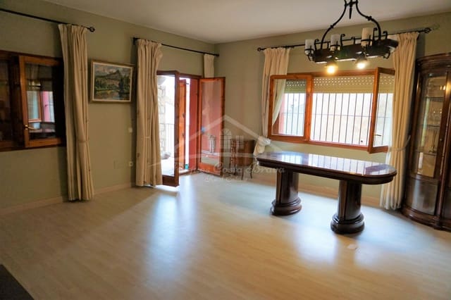 Villa til salg i Tamariu, Palafrugell med garage - € 750.000 (Ref: 8586811)