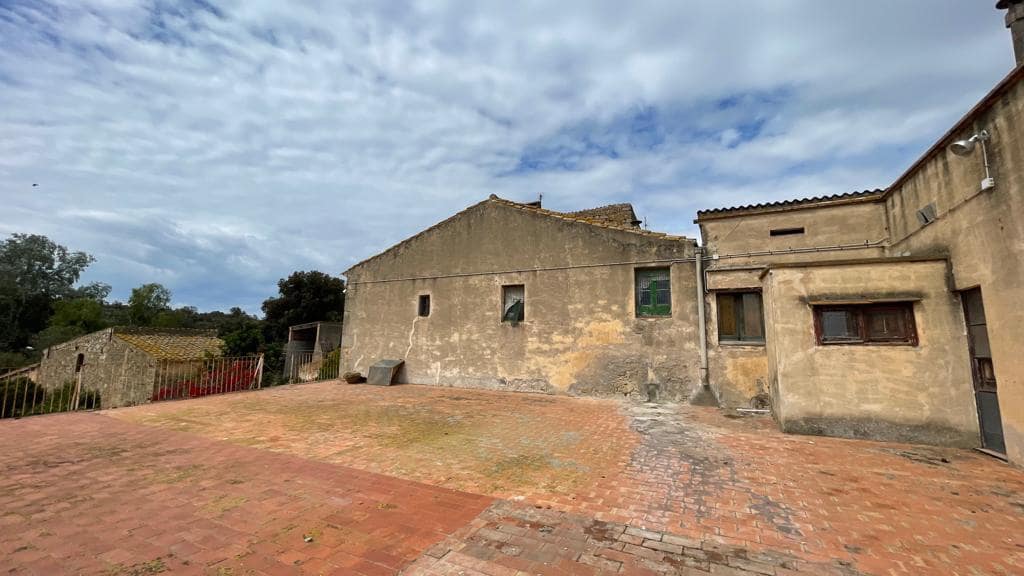 Finca/Landehus til salg i Vilamalla - € 3.900.000 (Ref: 8586816)