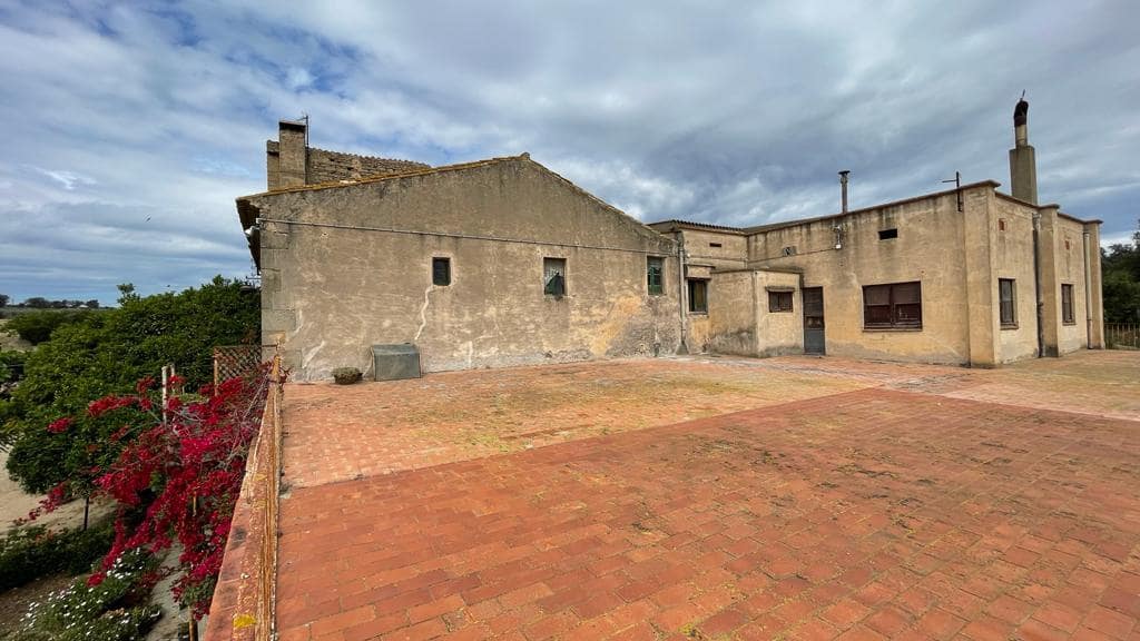 Finca/Landehus til salg i Vilamalla - € 3.900.000 (Ref: 8586816)