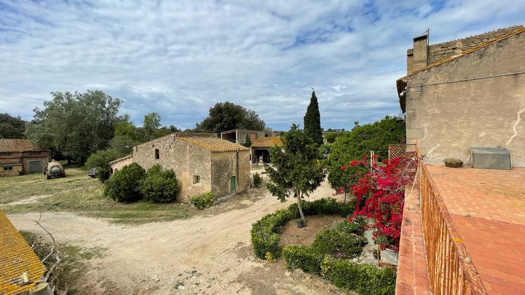 Finca/Landehus til salg i Vilamalla - € 3.900.000 (Ref: 8586816)