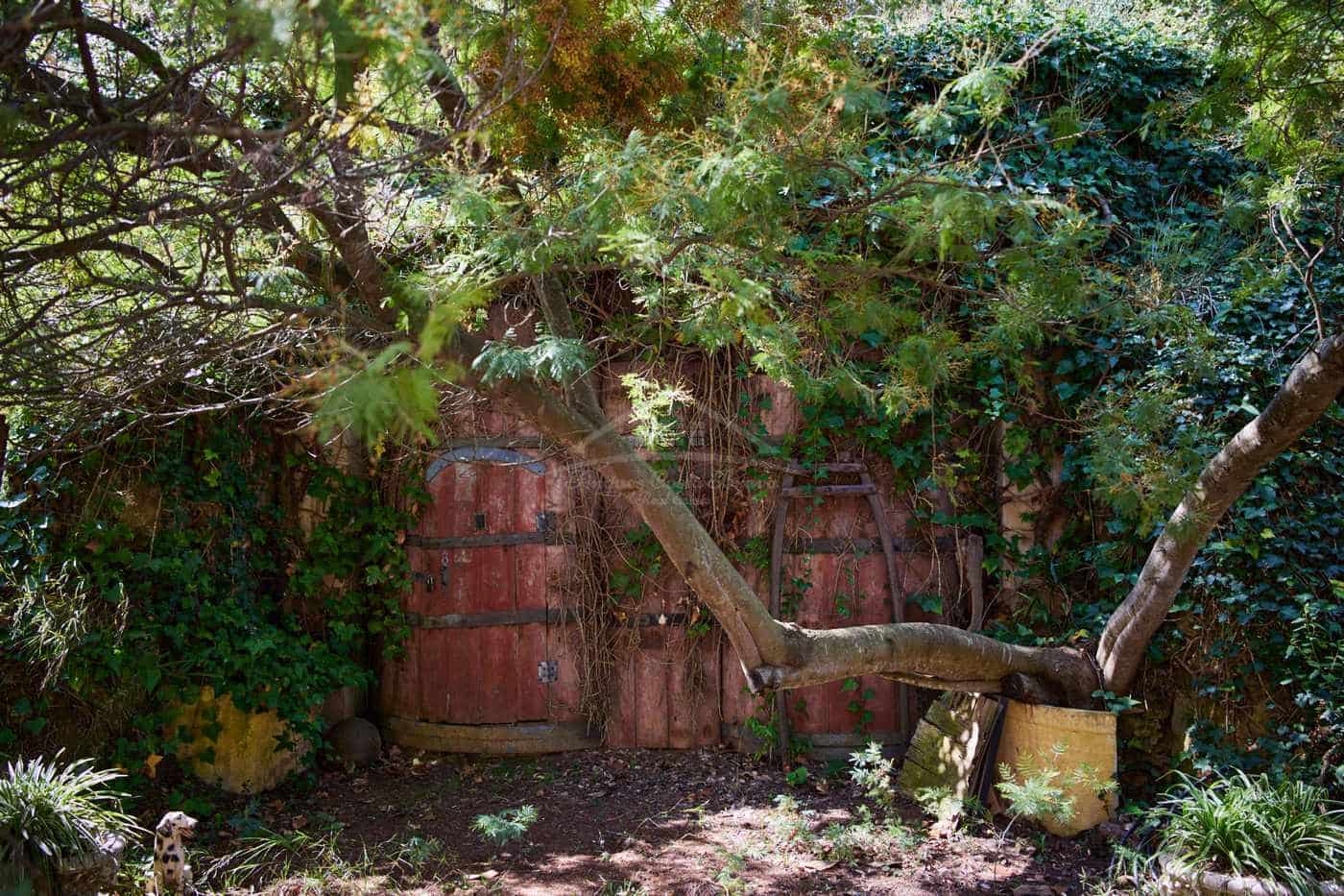 10 soveværelse Finca/Landehus til salg i Celra med swimmingpool garage - € 3.000.000 (Ref: 8586821)