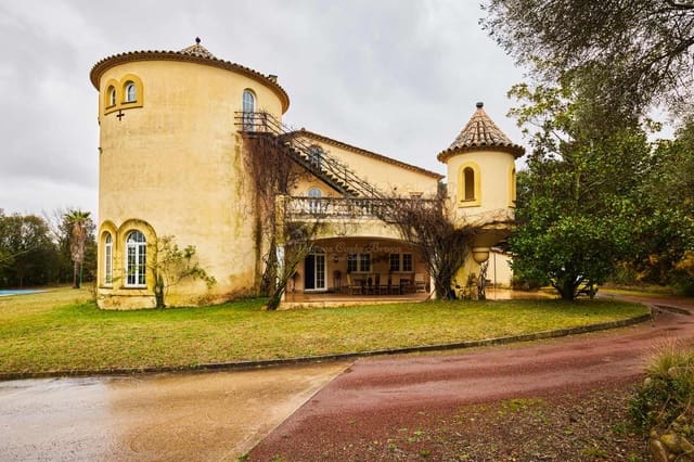 10 sypialnia Finka/Dom wiejski na sprzedaż w Celrà z basenem garażem - 3 000 000 € (Ref: 8586821)