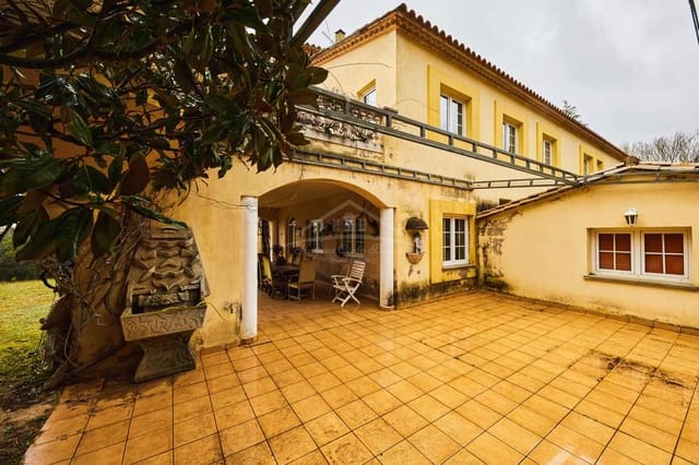 10 sypialnia Finka/Dom wiejski na sprzedaż w Celrà z basenem garażem - 3 000 000 € (Ref: 8586821)