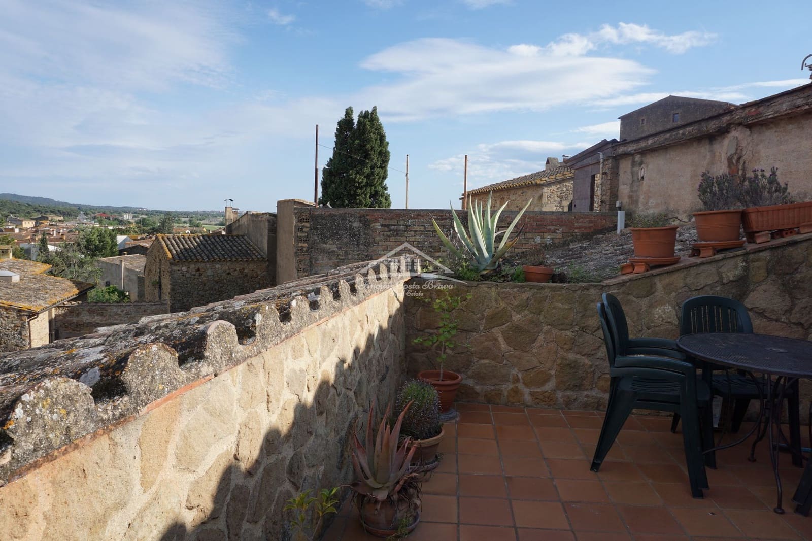 4 soveværelse Byhus til salg i Pals - € 490.000 (Ref: 8586828)