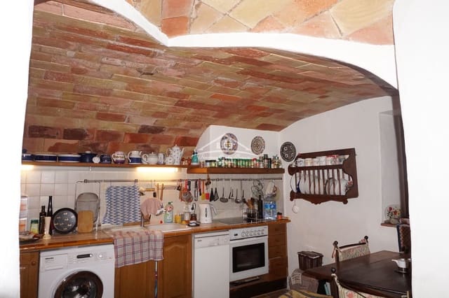 4 makuuhuone Omakotitalo myytävänä paikassa Pals - 490 000 € (Ref: 8586828)