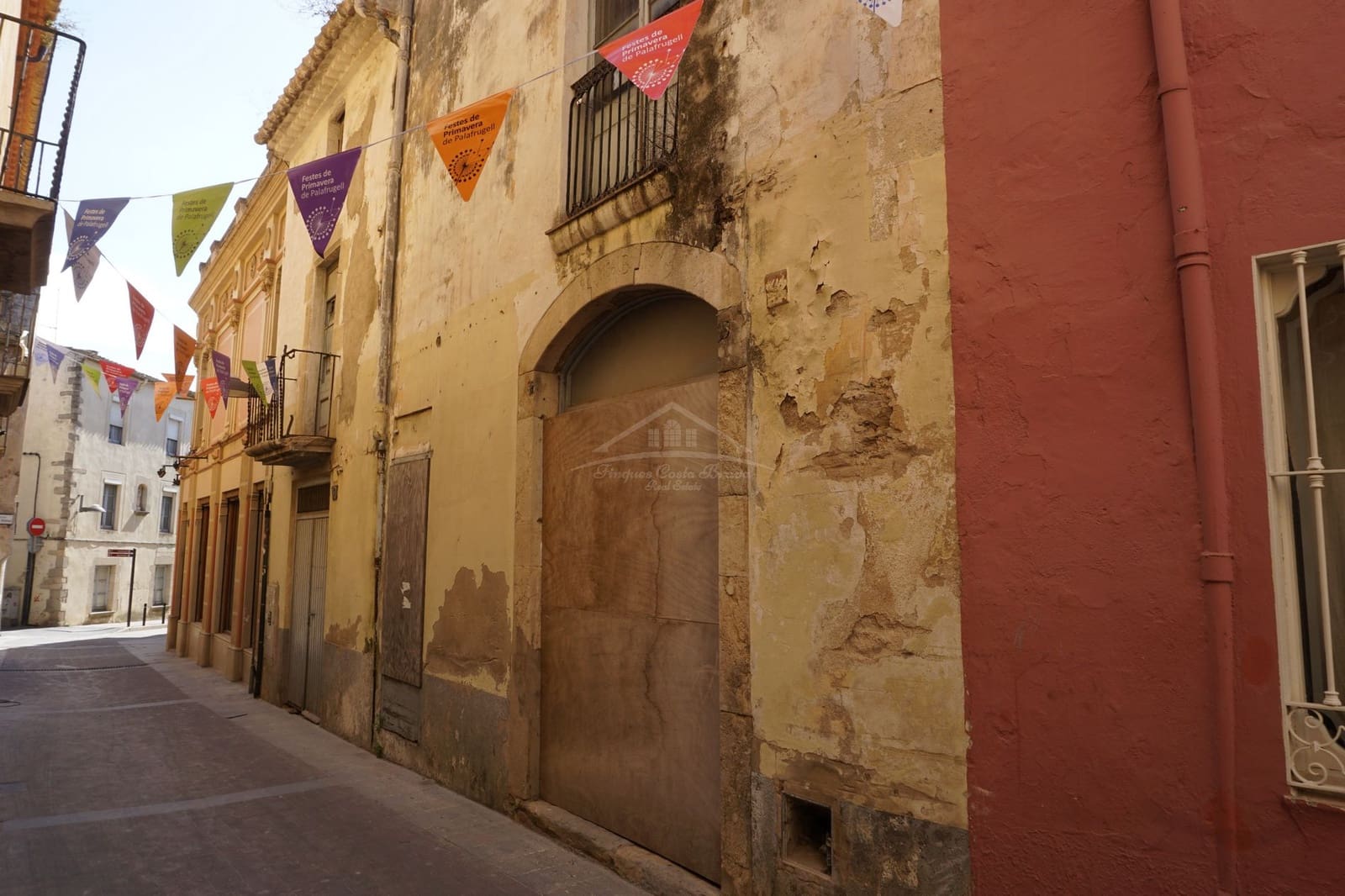 Hus til salgs i Palafrugell - € 315 000 (Ref: 8586831)