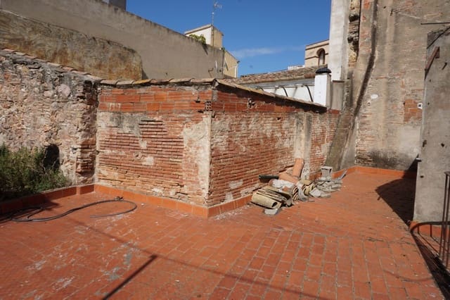 Byhus til salg i Palafrugell - € 315.000 (Ref: 8586831)