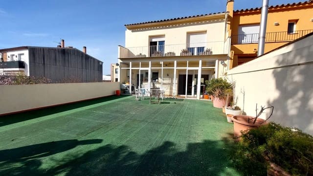 5 makuuhuone Omakotitalo myytävänä paikassa Palafrugell - 725 000 € (Ref: 8586838)