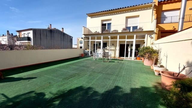 5 makuuhuone Omakotitalo myytävänä paikassa Palafrugell - 725 000 € (Ref: 8586838)