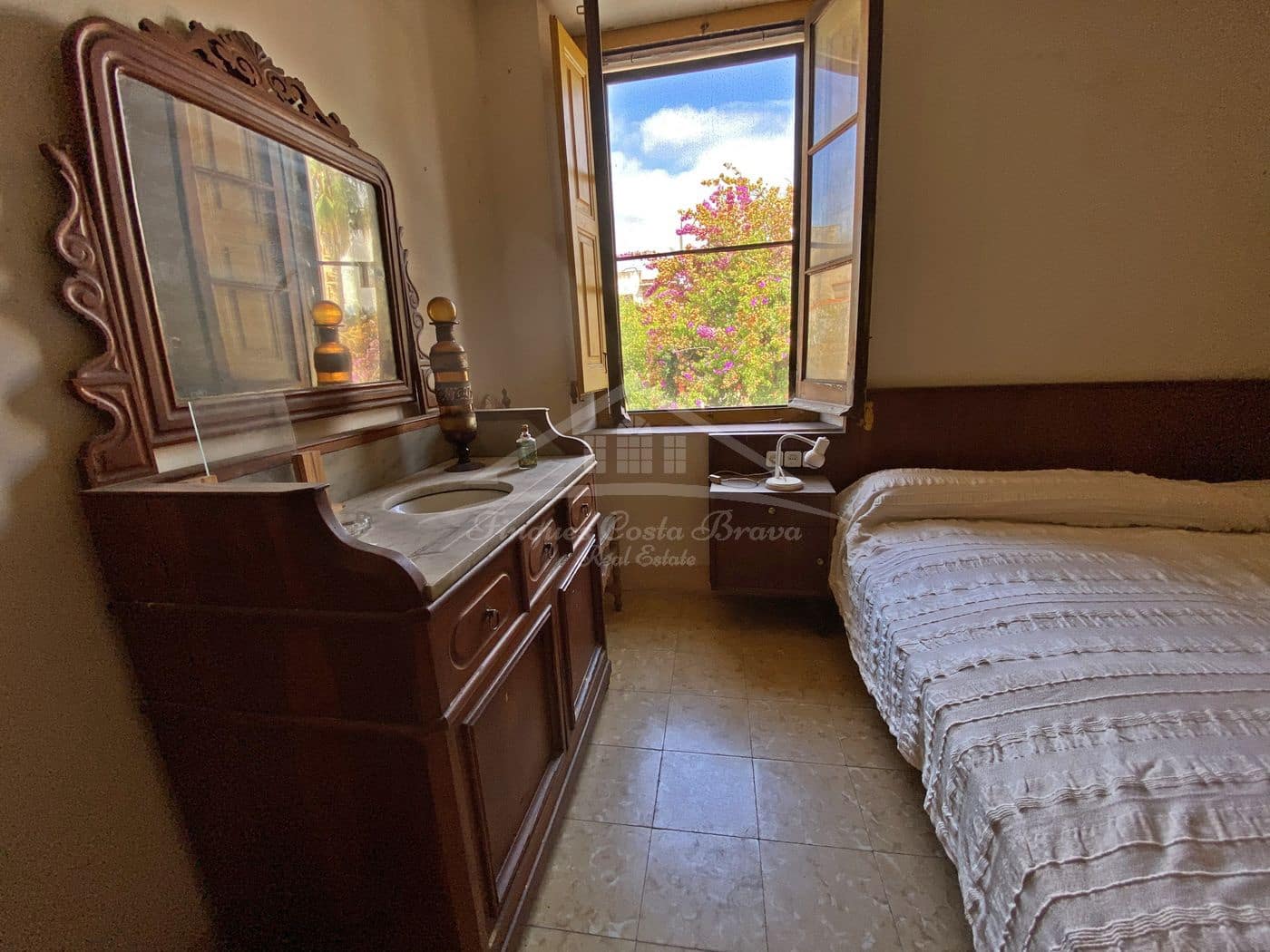 8 soveværelse Byhus til salg i Palafrugell - € 425.000 (Ref: 8586841)