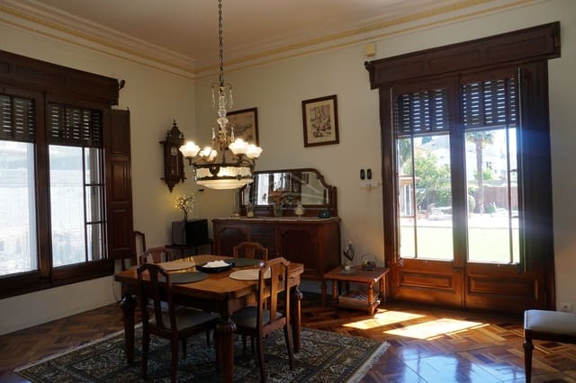 5 bedroom Villa for sale in Palafrugell with pool garage - € 1,950,000 (Ref: 8586846)