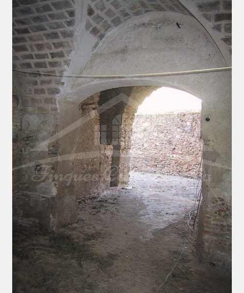 Hus til salgs i Castello d'Empuries med garasje - € 850 000 (Ref: 8586851)