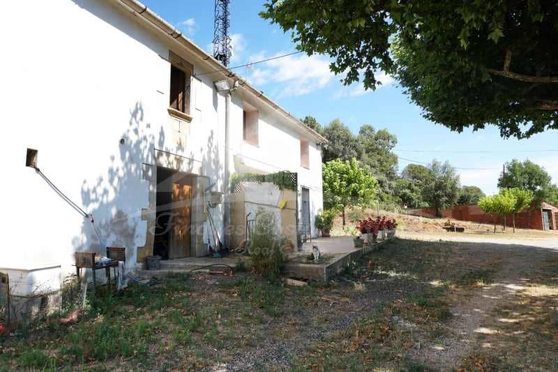 4 soveværelse Finca/Landehus til salg i Brunyola i Sant Marti Sapresa med garage - € 850.000 (Ref: 8586852)
