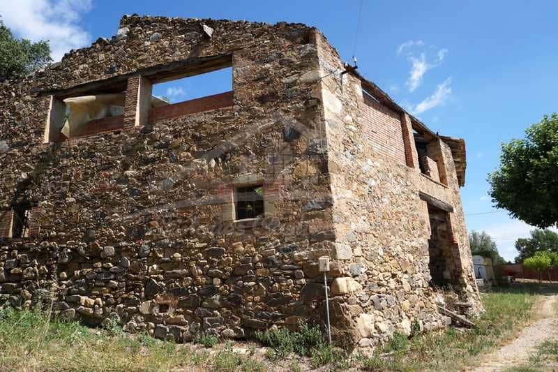 4 soveværelse Finca/Landehus til salg i Brunyola i Sant Marti Sapresa med garage - € 850.000 (Ref: 8586852)