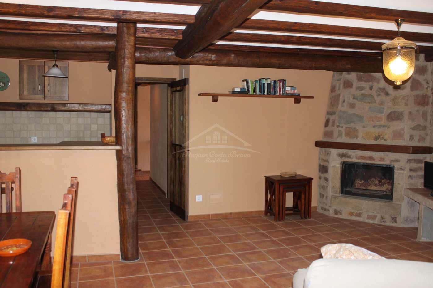 6 bedroom Finca/Country House for sale in Laspaules - € 265,000 (Ref: 8586854)