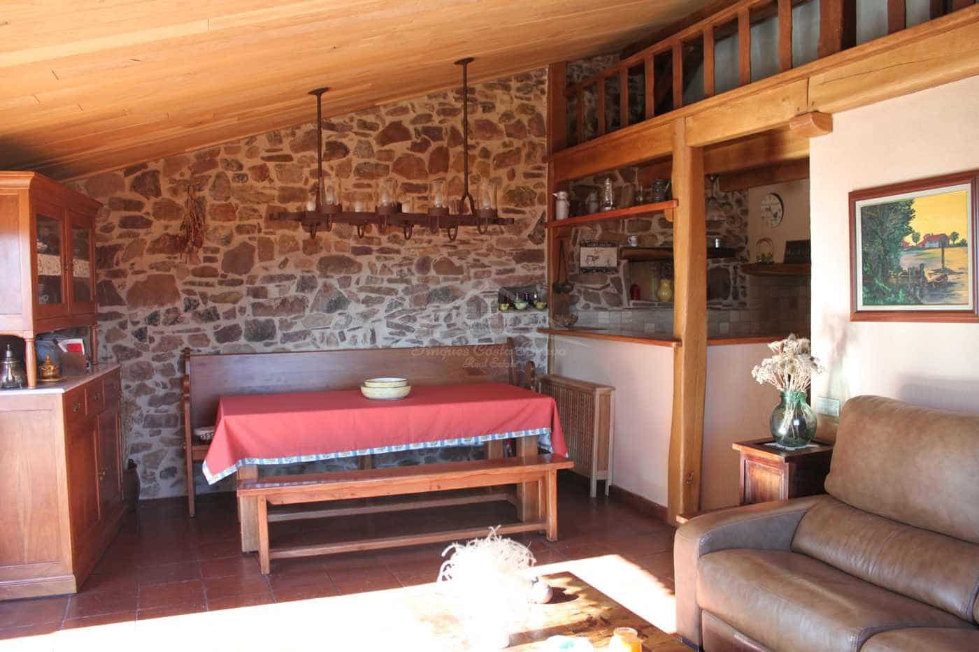 6 bedroom Finca/Country House for sale in Laspaules - € 265,000 (Ref: 8586854)