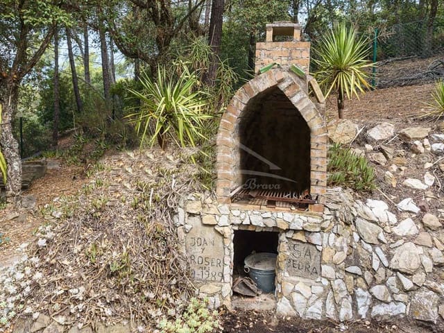 1 bedroom Finca/Country House for sale in Palafrugell with garage - € 120,000 (Ref: 8586859)