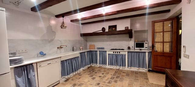 3 bedroom Townhouse for sale in Pals - € 550,000 (Ref: 8669070)