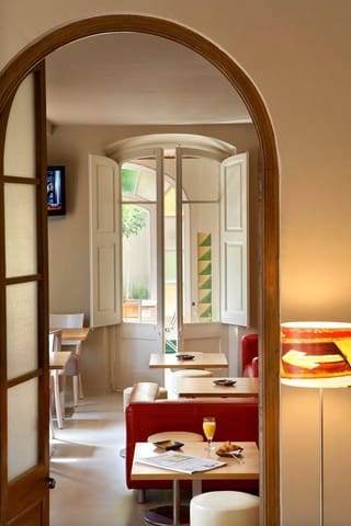 5 quarto Hotel para venda em La Bisbal d'Empordà - 1 200 000 € (Ref: 8883812)