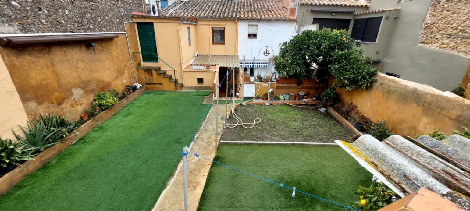 4 soveværelse Byhus til salg i Palafrugell - € 360.000 (Ref: 8893477)