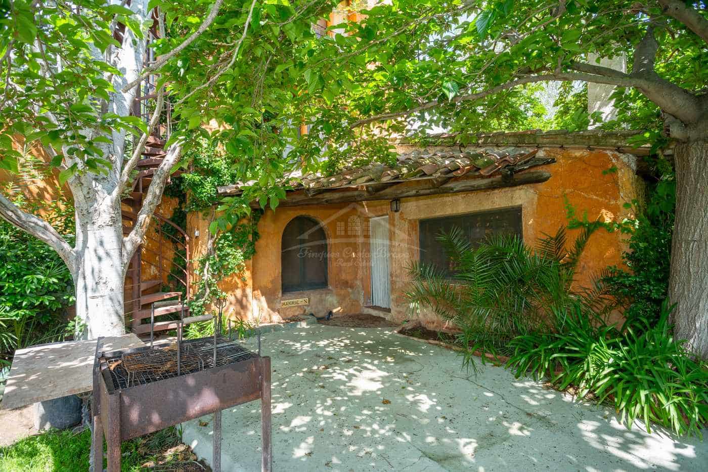 23 sypialnia Finka/Dom wiejski na sprzedaż w Figueres z garażem - 11 000 000 € (Ref: 9115552)