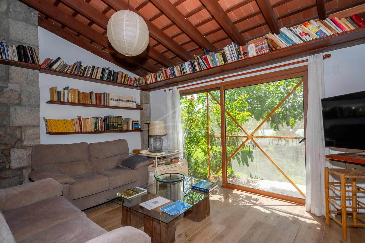 23 sypialnia Finka/Dom wiejski na sprzedaż w Figueres z garażem - 11 000 000 € (Ref: 9115552)