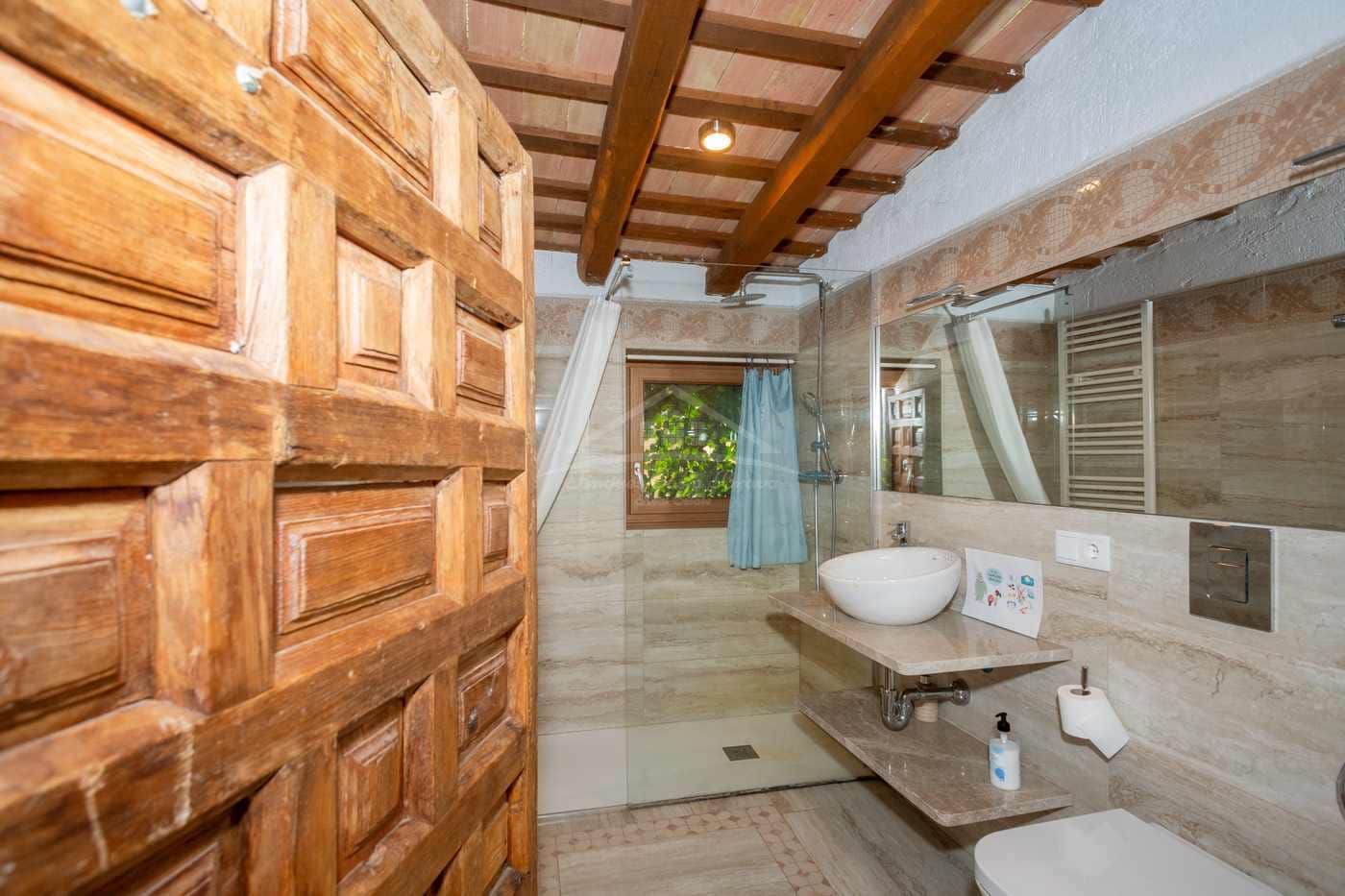 23 sypialnia Finka/Dom wiejski na sprzedaż w Figueres z garażem - 11 000 000 € (Ref: 9115552)