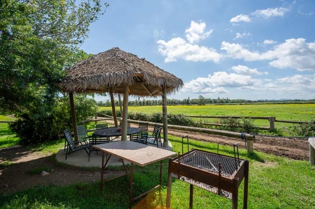 23 sypialnia Finka/Dom wiejski na sprzedaż w Figueres z garażem - 11 000 000 € (Ref: 9115552)