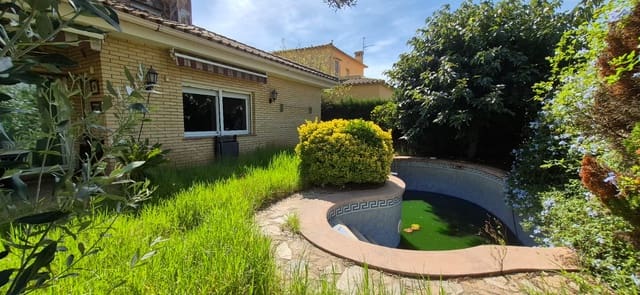 4 soverom Villa til salgs i Begur med svømmebasseng garasje - € 585 000 (Ref: 9254409)