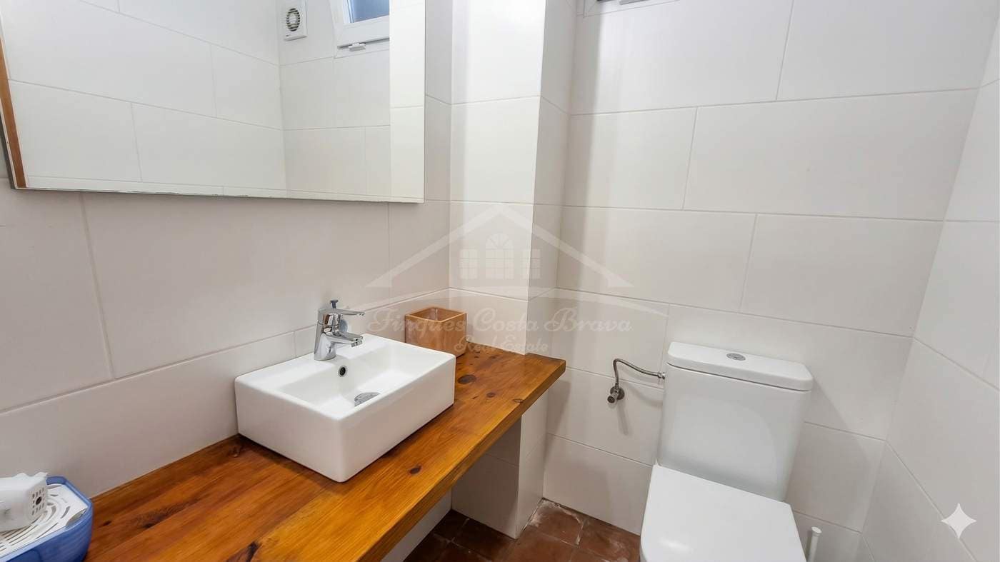 4 bedroom Villa for sale in Palafrugell with garage - € 850,000 (Ref: 9715364)